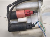  Бачок омывателя Toyota Yaris 2005-2011 20425287 #2
