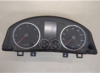  Щиток приборов (приборная панель) Volkswagen Tiguan 2007-2011 20435558 #1