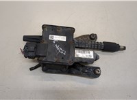 13500740 Электропривод ручного тормоза (моторчик ручника) Opel Astra J 2010-2017 20441817 #1