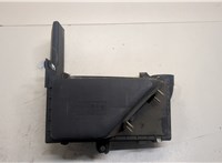 MR299435, MR299432 Корпус воздушного фильтра Mitsubishi Carisma 1995-2004 20446115 #2