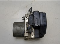  Блок АБС, насос (ABS, ESP, ASR) Toyota RAV 4 2013-2015 20463125 #1