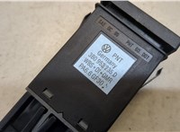 3B0953235D Кнопка аварийки Volkswagen Passat 5 2000-2005 20463503 #2