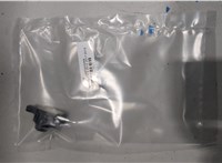 KD4767UC133 Датчик парктроника Mazda CX-5 2012-2017 20463517 #1