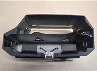 7L0927131D Кронштейн блока управления Volkswagen Touareg 2002-2007 20464812 #2