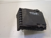 1K0937125A, 1K0937132F Блок предохранителей Volkswagen Golf Plus 20467044 #1