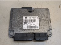 036906034KE Блок управления двигателем Skoda Fabia 1999-2007 20475309 #1