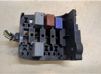  Блок реле Toyota Corolla E15 2006-2013 20479806 #1