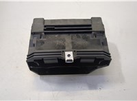 7L0927131D Кронштейн блока управления Volkswagen Touareg 2002-2007 20496349 #1