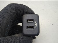 13598459 Разъем AUX/USB Chevrolet Equinox 2017-2024 20520608 #6