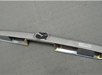 EF2062020 Накладка крышки багажника (двери) Mazda Tribute 2001-2007 20529553 #1