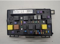 13268301 Блок предохранителей Opel Astra H 2004-2010 20530681 #1