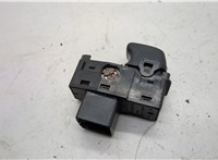  Кнопка стеклоподъемника (блок кнопок) Volvo S80 1998-2006 20536272 #2