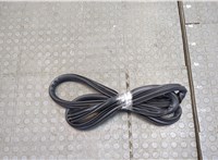  Уплотнитель Volvo S60 2010-2018 20540459 #1