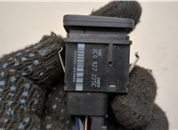 3C0927225C Кнопка стояночного тормоза (ручника) Volkswagen Passat 6 2005-2010 20541347 #3
