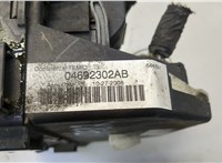 04692302ab Блок предохранителей Chrysler Town-Country 2007-2010 20551624 #6