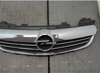 13247327 Решетка радиатора Opel Zafira B 2005-2014 20565133 #1