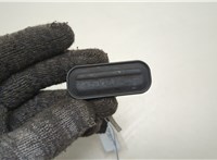 13380567 Кнопка открывания багажника с крышки Opel Astra J 2010-2017 20567019 #4