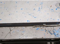  Молдинг стекла (боковое) Mitsubishi Pajero 1990-2000 20572764 #2
