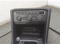 5NN863241E, 5NN864207B Консоль салона (кулисная часть) Volkswagen Tiguan 2016-2020 20585125 #9
