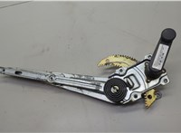 6982026040 Стеклоподъемник механический Toyota Hiace 1989-2004 20604279 #1