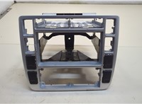 7M5858069E, YM21A047A04BE Рамка под магнитолу Ford Galaxy 2000-2006 20604640 #1