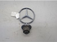 A2218800086 Эмблема Mercedes C W204 2006-2015 20605436 #2