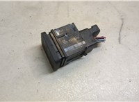 3C0927225C Кнопка стояночного тормоза (ручника) Volkswagen Passat 6 2005-2010 20608752 #1
