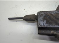 20951996, 22851536 Электропривод ручного тормоза (моторчик ручника) Chevrolet Captiva 2011-2016 20610522 #2