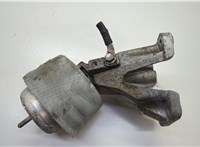  Подушка крепления двигателя Audi A4 (B6) 2000-2006 20617828 #1