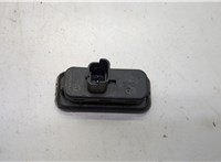 Кнопка открывания багажника с крышки Porsche Cayenne 2002-2010 20621009 #2