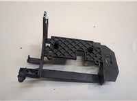 7L0927131D Кронштейн блока управления Volkswagen Touareg 2007-2010 20623017 #1