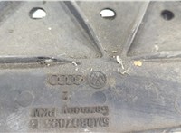 5M0805588E Рамка передняя (телевизор) Volkswagen Golf Plus 20627285 #7