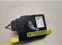 Блок управления подрулевыми переключателями Volkswagen Touran 2003-2006 20628276 #2