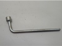  Ключ балонный Ford Focus 3 2014-2019 20628456 #1