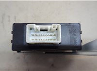  Блок управления светом Toyota Tundra 2007-2013 20630059 #3