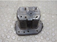  Кронштейн бампера Nissan Murano 2014-2022 20632219 #2