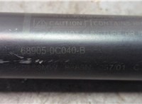 Амортизатор крышки багажника Toyota Sequoia 2000-2008 20632540 #2