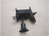  Кронштейн запасного колеса Toyota Sequoia 2000-2008 20632969 #6