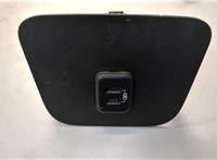  Разъем AUX/USB Chevrolet Equinox 2017-2024 20638872 #1