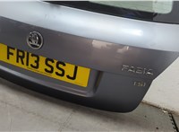 5J6867975A Обшивка крышки (двери) багажника Skoda Fabia 2007-2014 11523084 #11