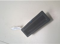 1J0827566L Кнопка открывания багажника с крышки Volkswagen Touareg 2007-2010 20642436 #5