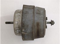  Подушка крепления двигателя Audi A4 (B7) 2004-2009 20642482 #1