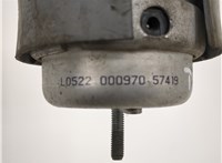  Подушка крепления двигателя Audi A4 (B7) 2004-2009 20642482 #2