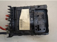  Блок предохранителей Volkswagen Touran 2003-2006 20649843 #1