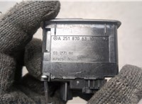  Кнопка открывания багажника салонная Mercedes ML W164 2005-2011 20652461 #2