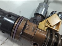 7422282198, 7422301417 Форсунка топливная Renault T 2013-2022 20658693 #8
