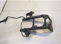 Кронштейн рамки передней Mercedes GL X164 2006-2012 20658962 #2