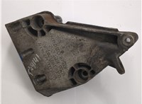 Кронштейн (лапа крепления) Skoda Rapid 2012-2020 20663720 #1