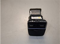 8V0857042 Дефлектор обдува салона Audi A3 (8V) 2012-2020 20667549 #1