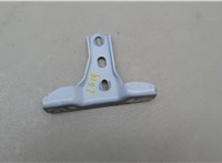 6832008020 Петля двери Toyota Sienna 3 2010-2020 20668025 #1